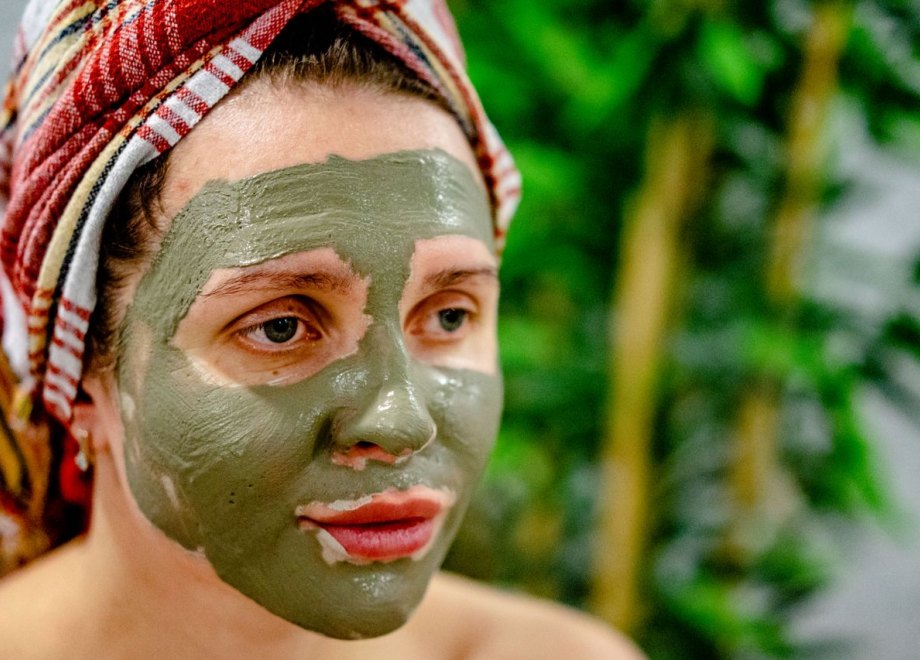 Doğal Maske & Aydınlatma Bakımı