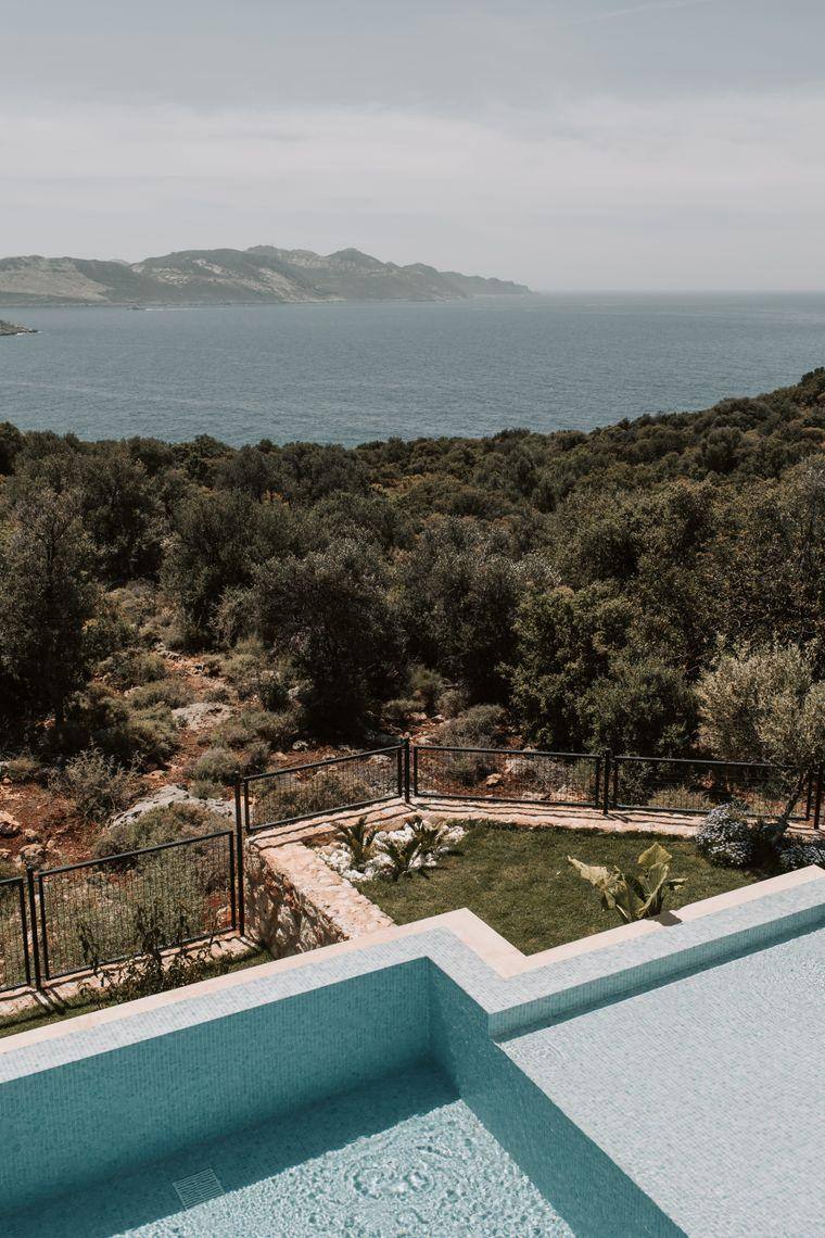 Taş ev restorasyonu: Ege'de eski bir evi yeniden yaşatmak