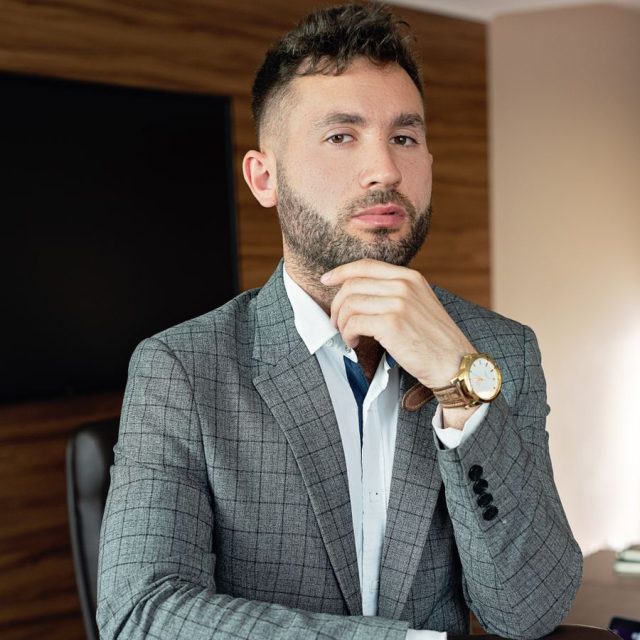 Levent Soyak, Kurucu &amp; Gayrimenkul Danışmanı