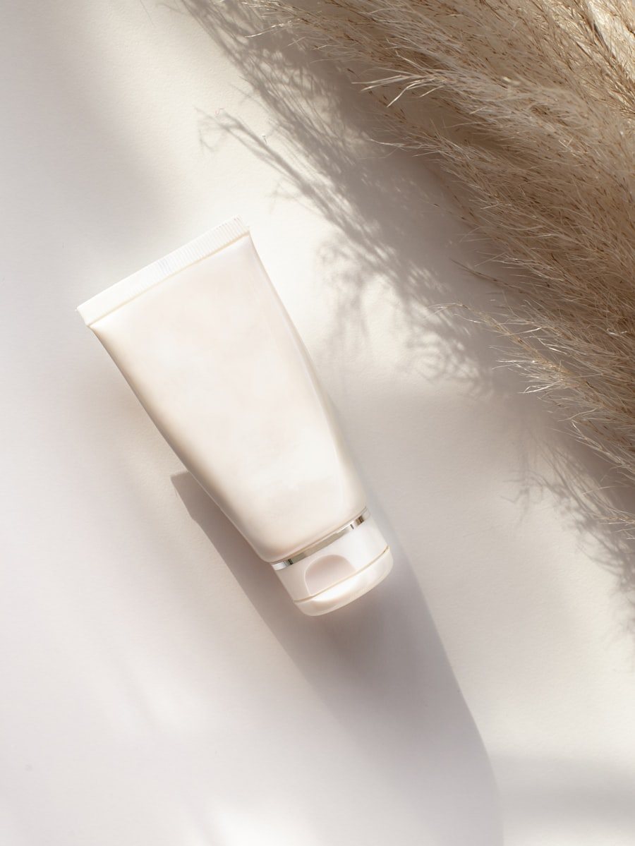 Günlük Işıltı Güneş Kremi SPF50+