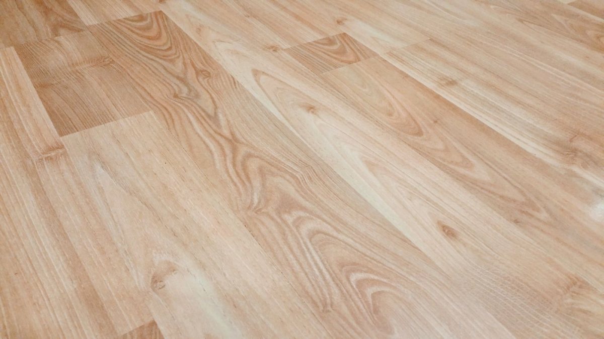 AC4 Laminat Parke 8 mm