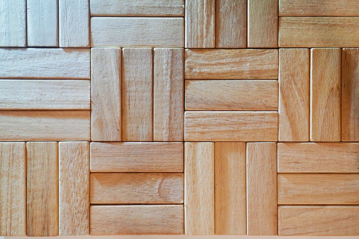 LVT Yapışkanlı Karo