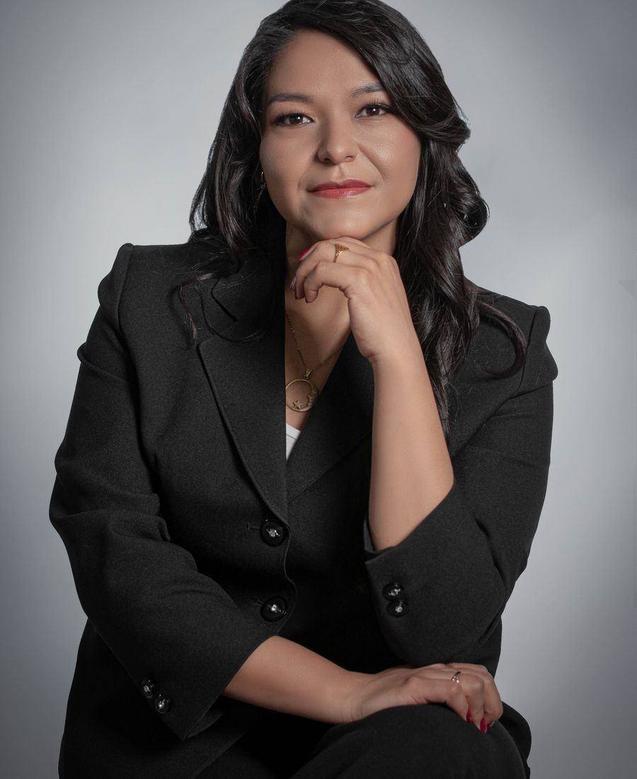 Defne Akalın